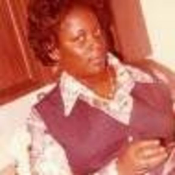 Meet your Posher, Pamela - Picture 1 of 1